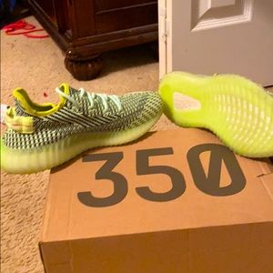 Yeežy 350 boost
